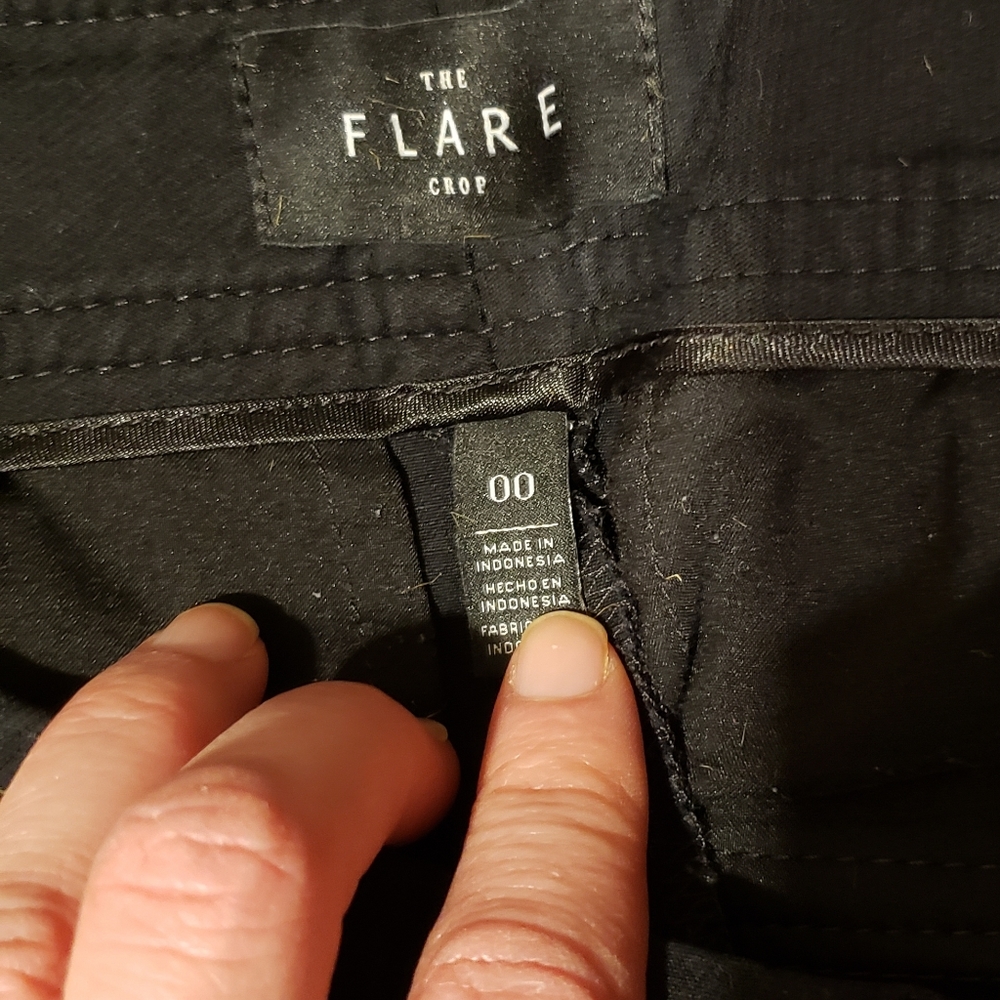 Capris - Picture 3 of 3